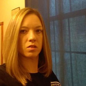 Meet your Posher, Roxanna